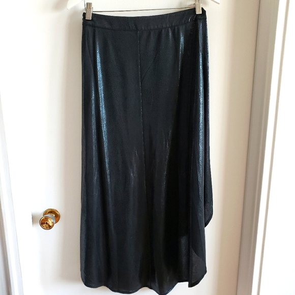 Forever 21 Snake Skin Hi Low Super Soft Flowy Boho Side Zipper Women Size M NWOT - Picture 2 of 6